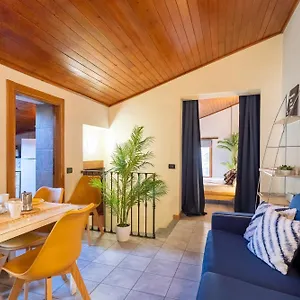 Blue Attic - Historical Center By Rent Como